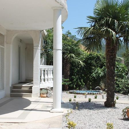 Apartmani Dienes Novi Vinodolski Kültér fotó