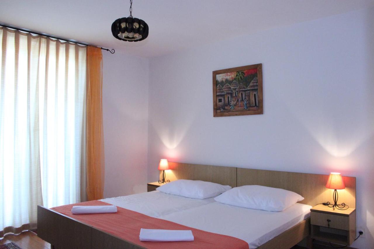 Apartmani Dienes Novi Vinodolski Kültér fotó