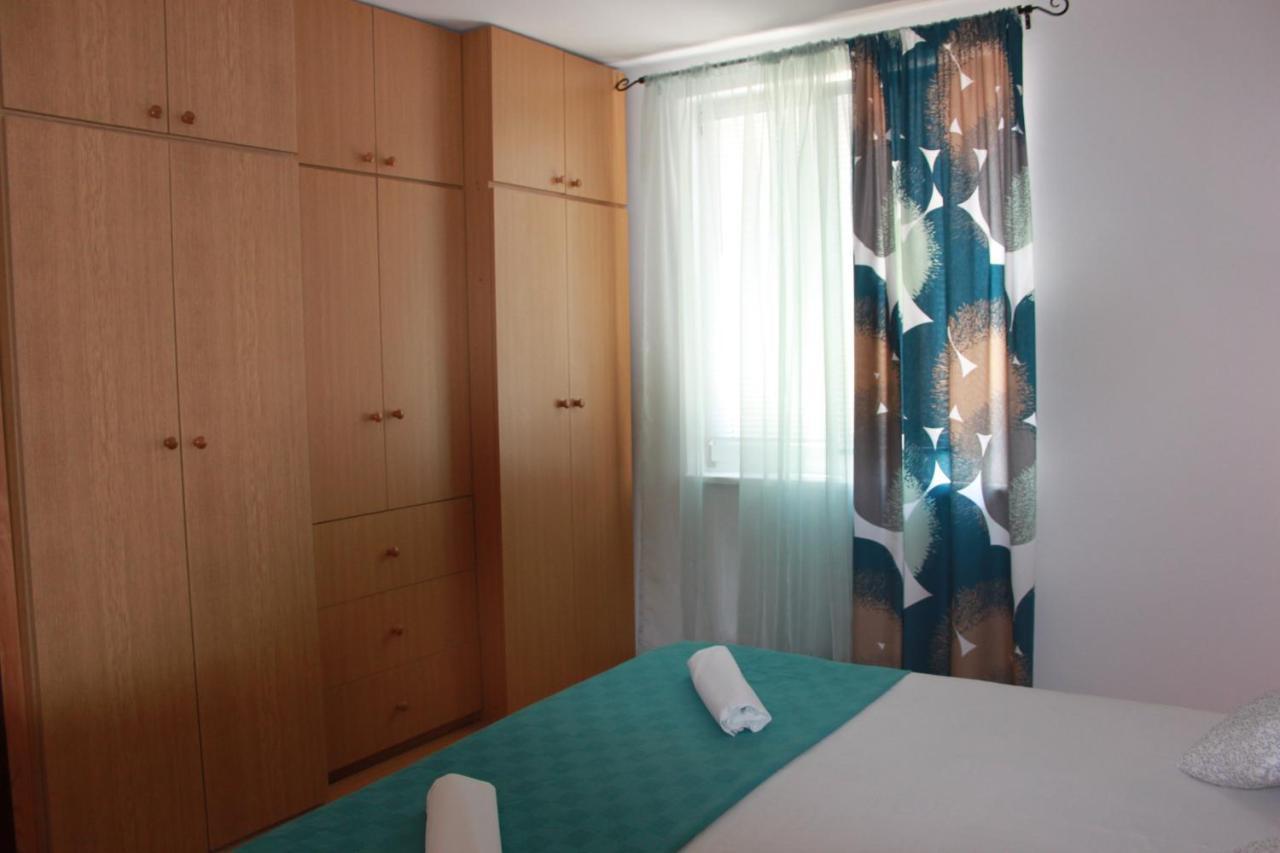 Apartmani Dienes Novi Vinodolski Kültér fotó