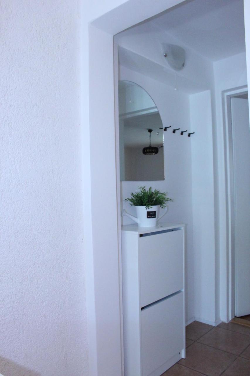 Apartmani Dienes Novi Vinodolski Kültér fotó