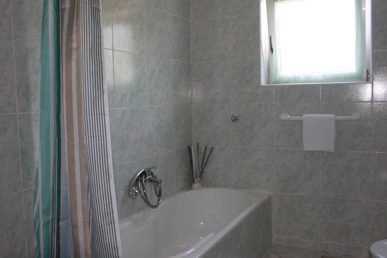 Apartmani Dienes Novi Vinodolski Kültér fotó