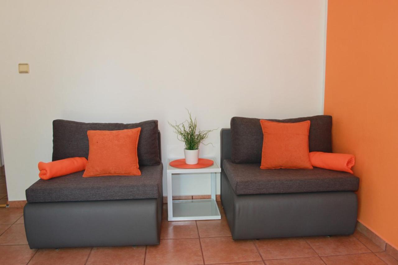Apartmani Dienes Novi Vinodolski Kültér fotó